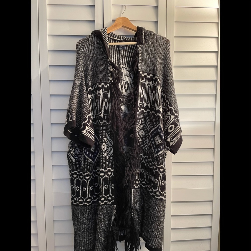 American Eagle Long Cardigan